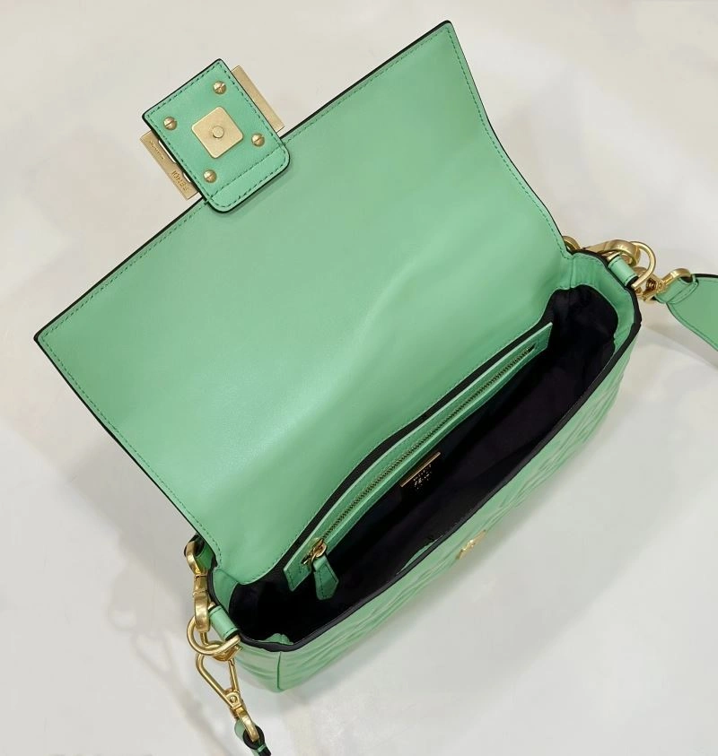 Fendi Baguette Bags Trendy 58143