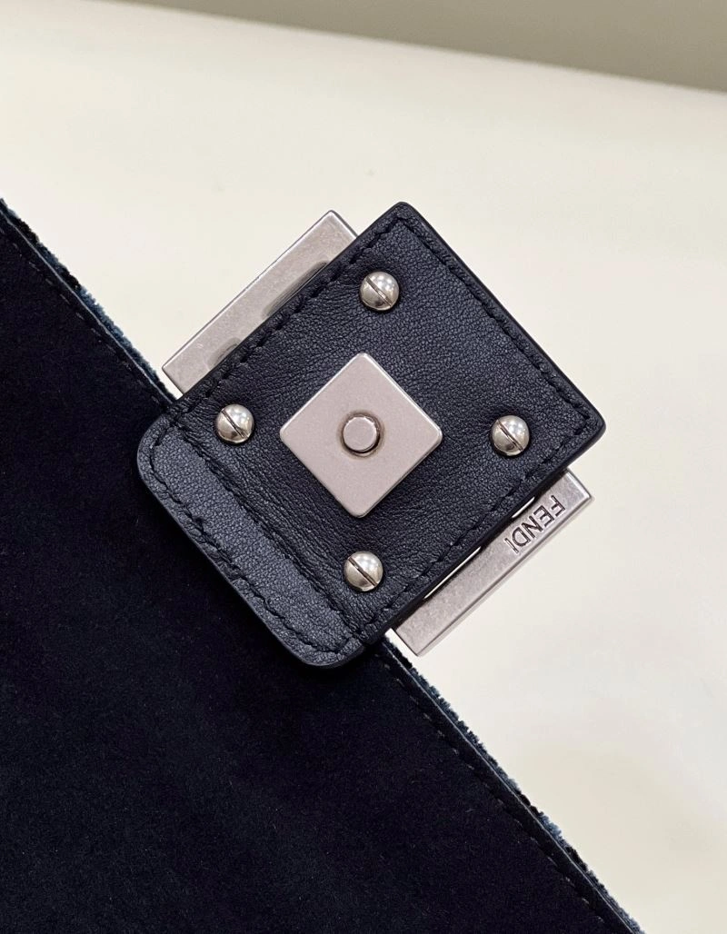 SmoothTexture Fendi Baguette Bags 58085