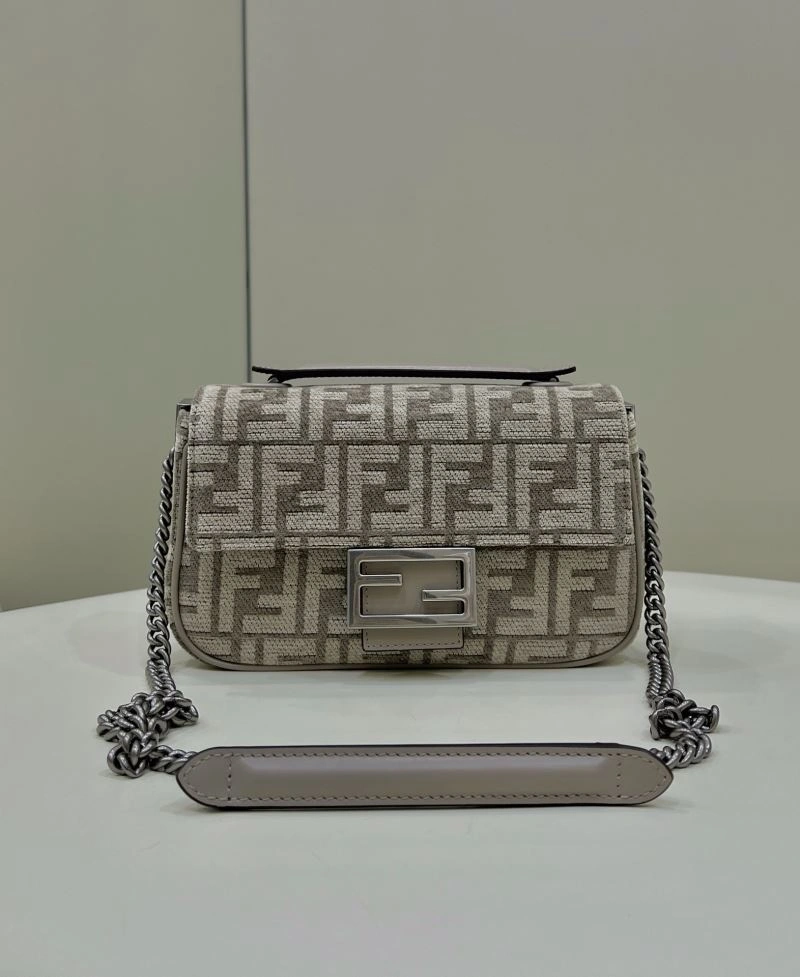 Fendi Baguette Bags AllSeason 58092