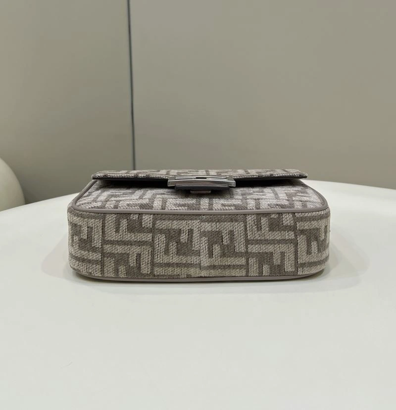 Fendi Baguette Bags AllSeason 58092