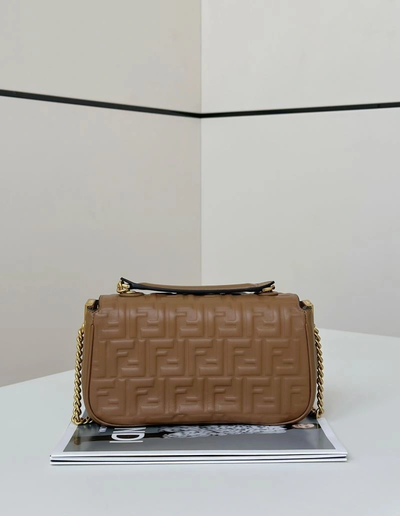 Fendi Baguette Bags Versatile 58083