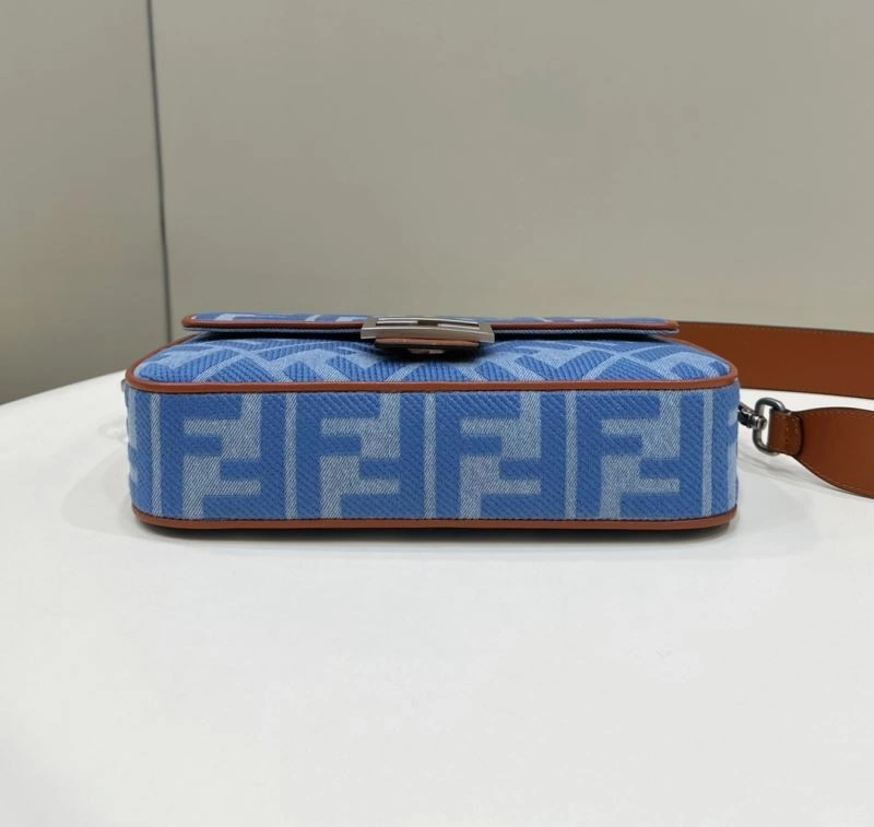 Fendi Baguette Bags Fashionable 58114