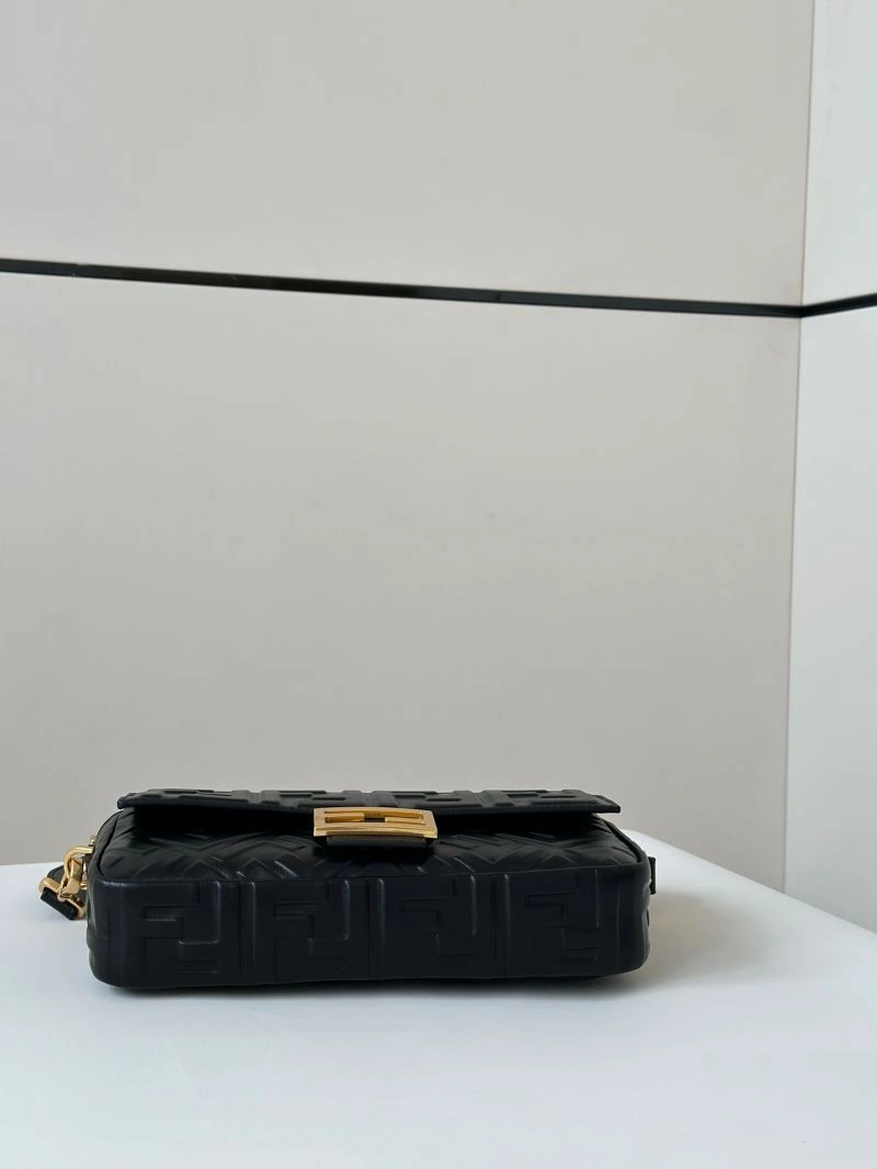 Flexible Fendi Baguette Bags 58058