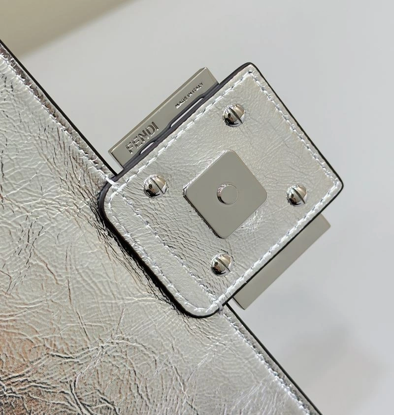 WrinkleFree Fendi Baguette Bags 58067
