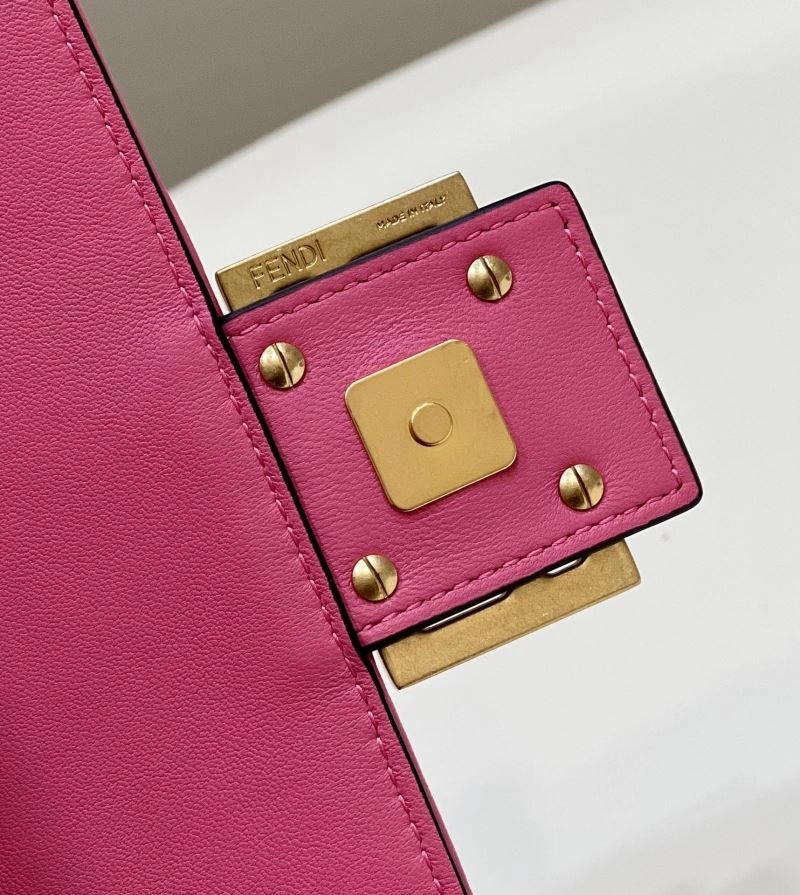 Functional Fendi Baguette Bags 58053