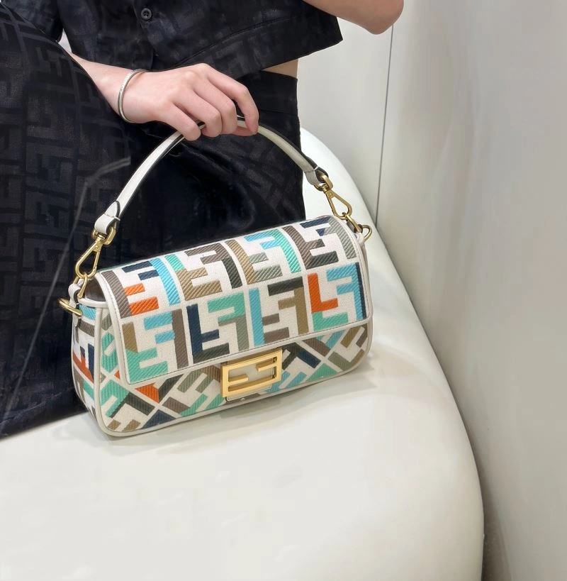 Affordable Fendi Baguette Bags 58062