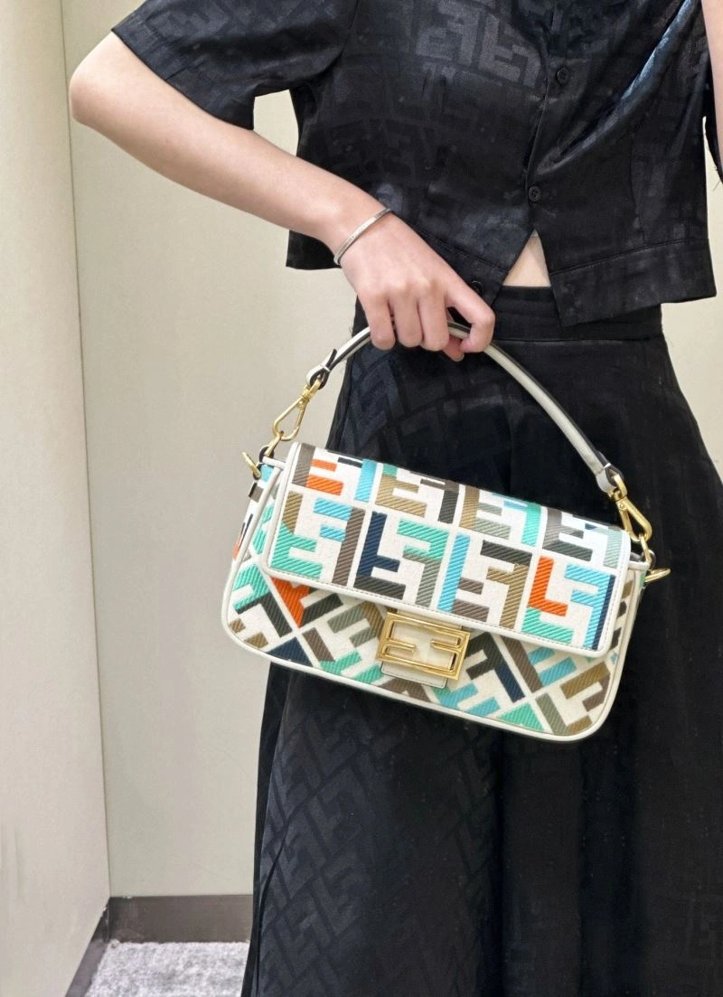 Affordable Fendi Baguette Bags 58062