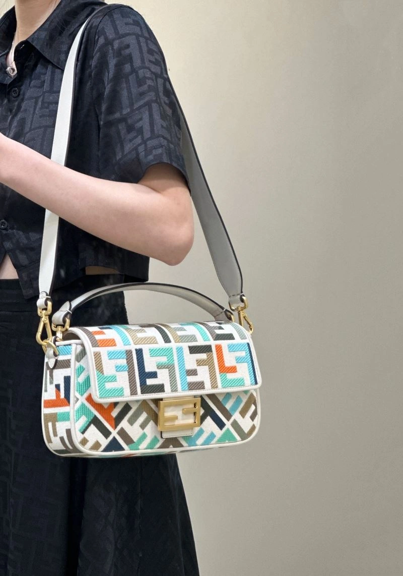 Affordable Fendi Baguette Bags 58062
