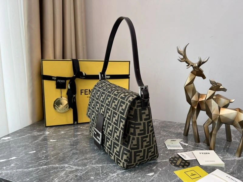 Fendi Baguette Bags Thermal 58065