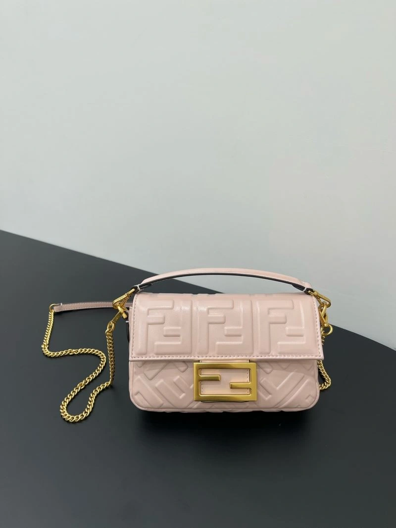 Fendi Baguette Bags Trendsetting 58050