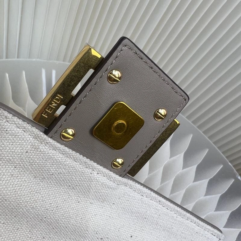 Fendi Baguette Bags TimelessDesign 58048