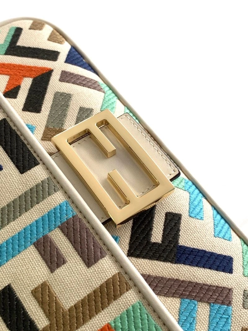Versatile Fendi Baguette Bags 58047