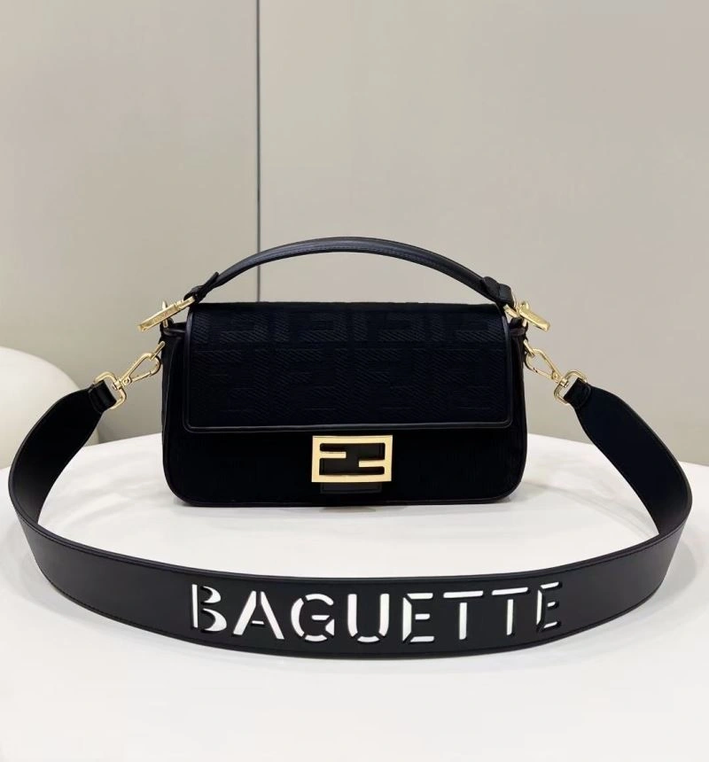 Fendi Baguette Bags Elegant 58044