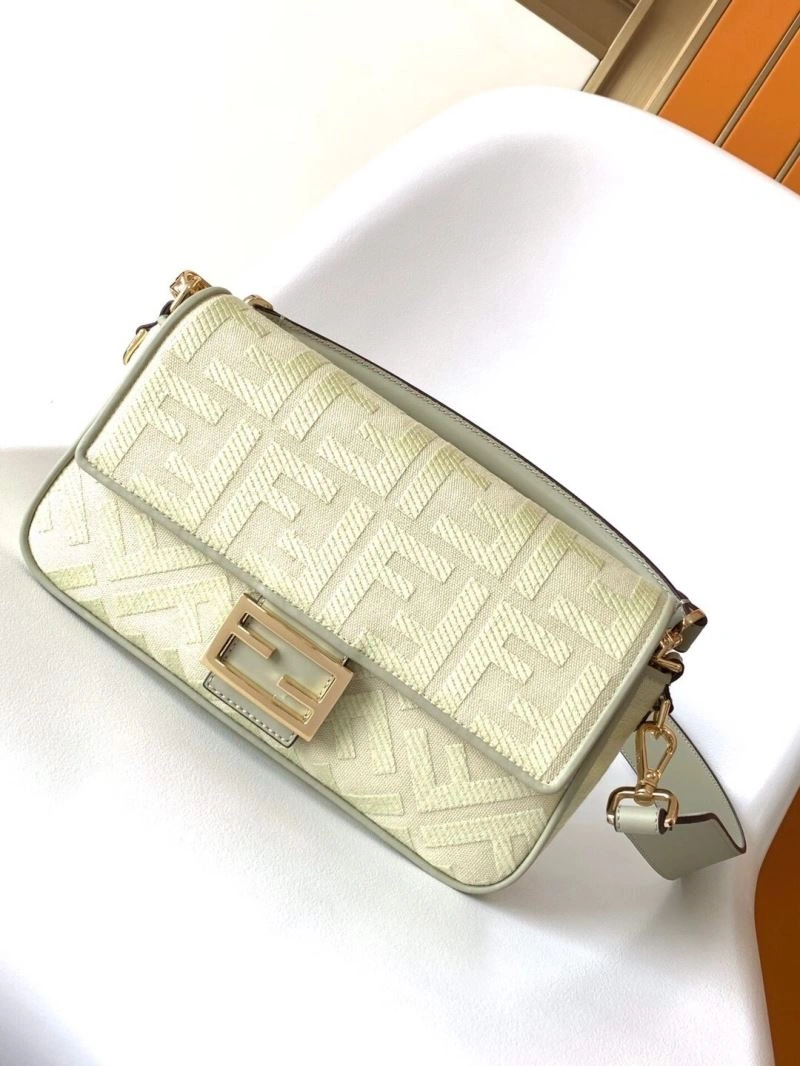 Practical Fendi Baguette Bags 58154