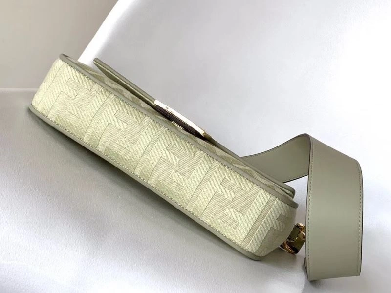 Practical Fendi Baguette Bags 58154