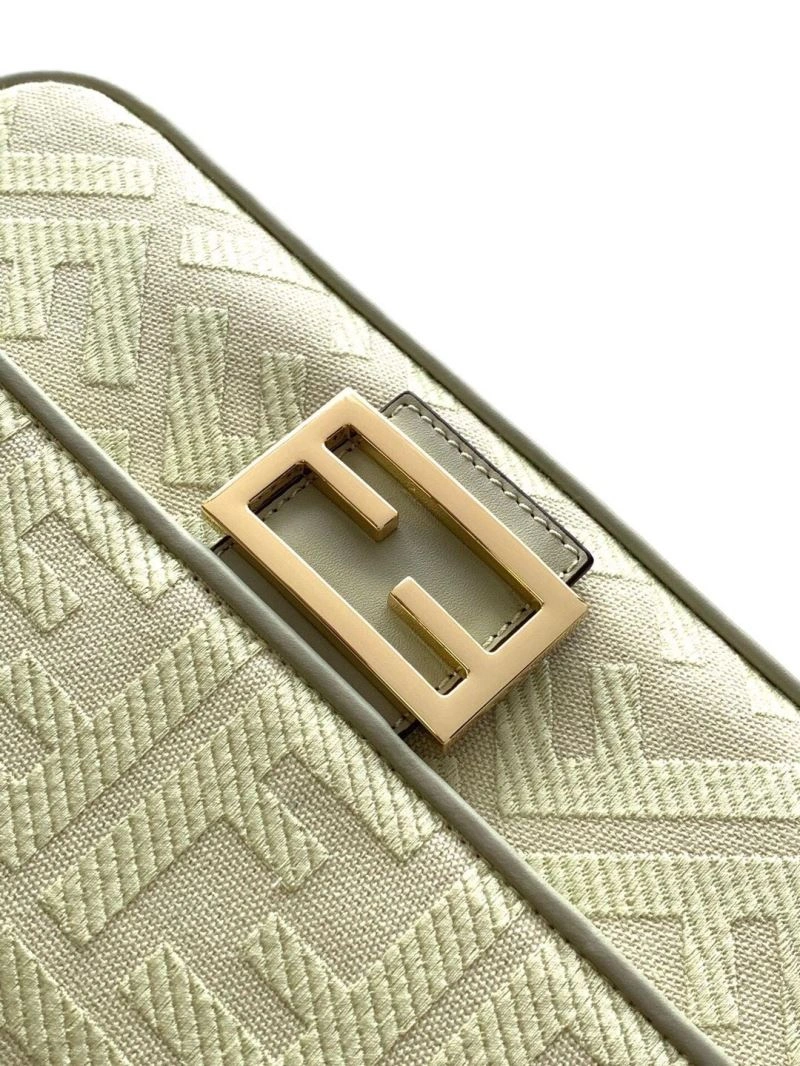 Practical Fendi Baguette Bags 58154