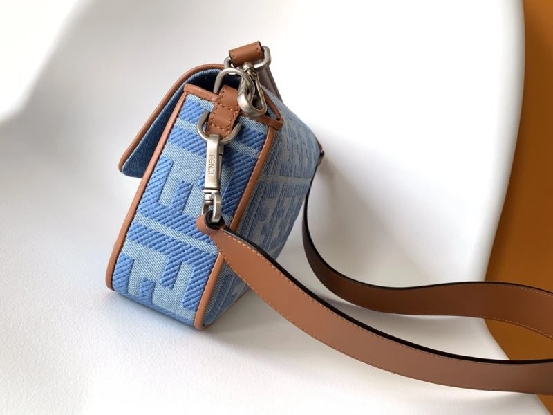 Fendi Baguette Bags FreshLook 58039