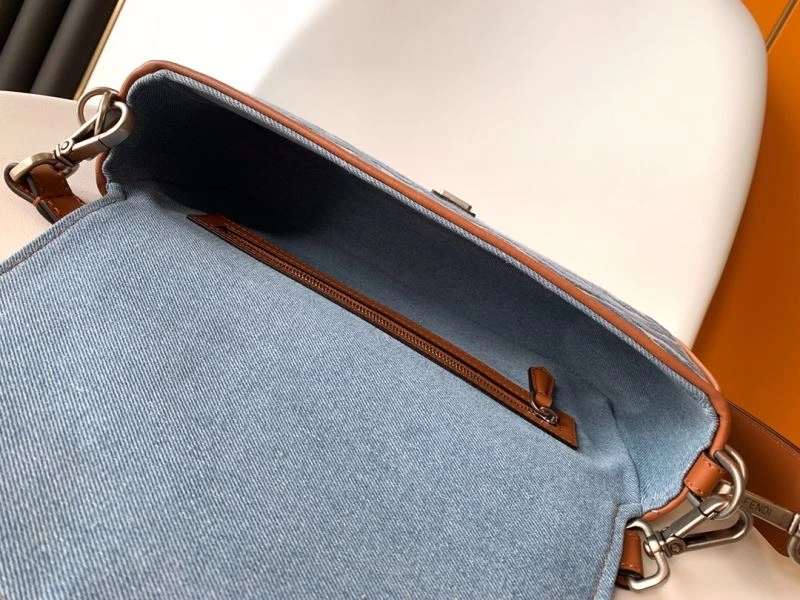Fendi Baguette Bags FreshLook 58039