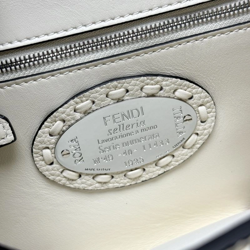 Fendi Baguette Bags Cozy 58040