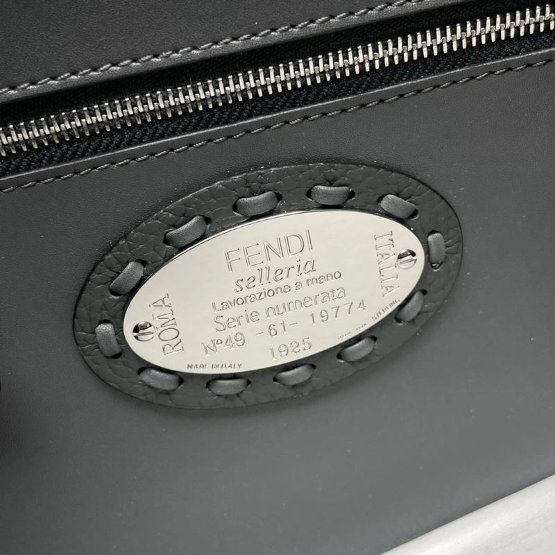 Fendi Baguette Bags Functional 58025