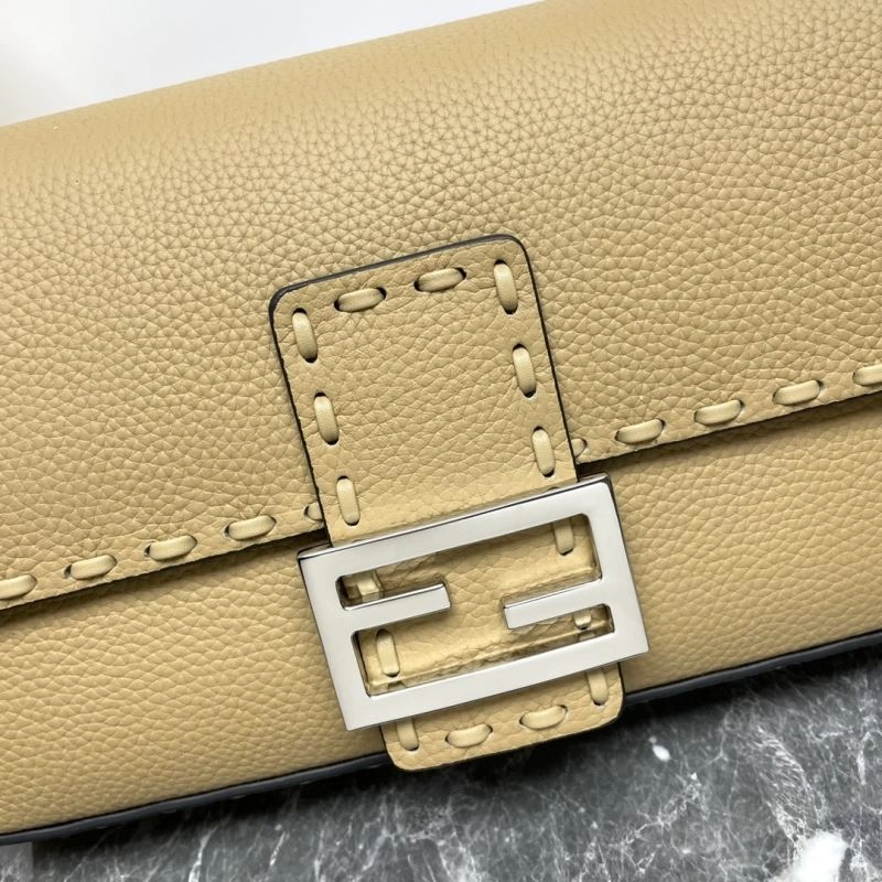 Timeless Fendi Baguette Bags 58024