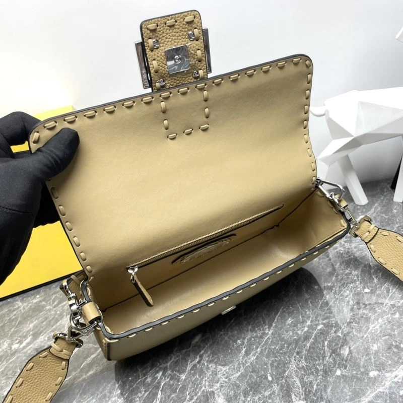 Timeless Fendi Baguette Bags 58024