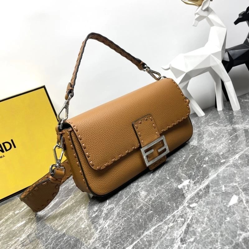 Fendi Baguette Bags Stylish 58057