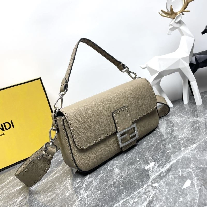 SmoothTexture Fendi Baguette Bags 58028