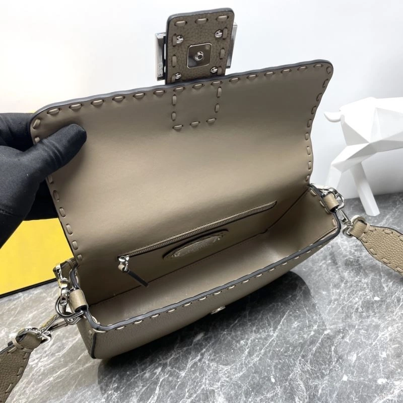 SmoothTexture Fendi Baguette Bags 58028