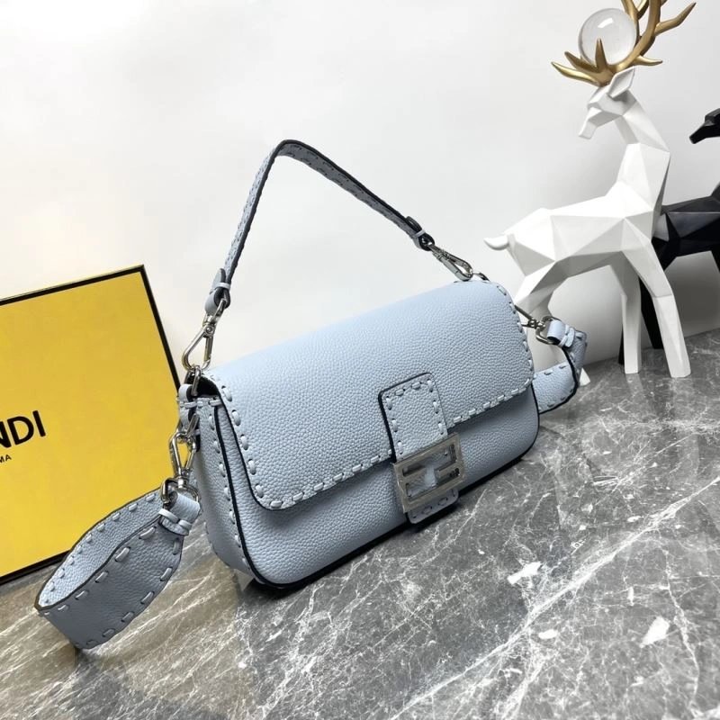 RelaxedFit Fendi Baguette Bags 58035