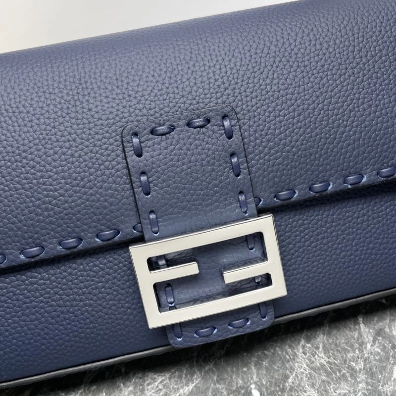 Trendy Fendi Baguette Bags 58034