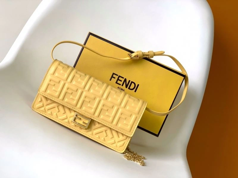 Elegant Fendi Baguette Bags 58021