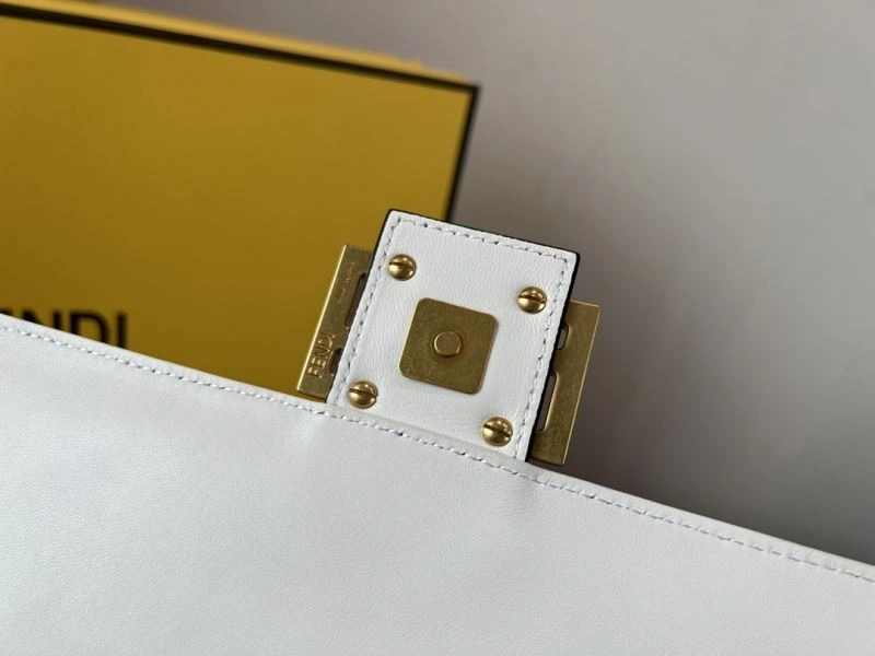 ZeroBulk Fendi Baguette Bags 58016