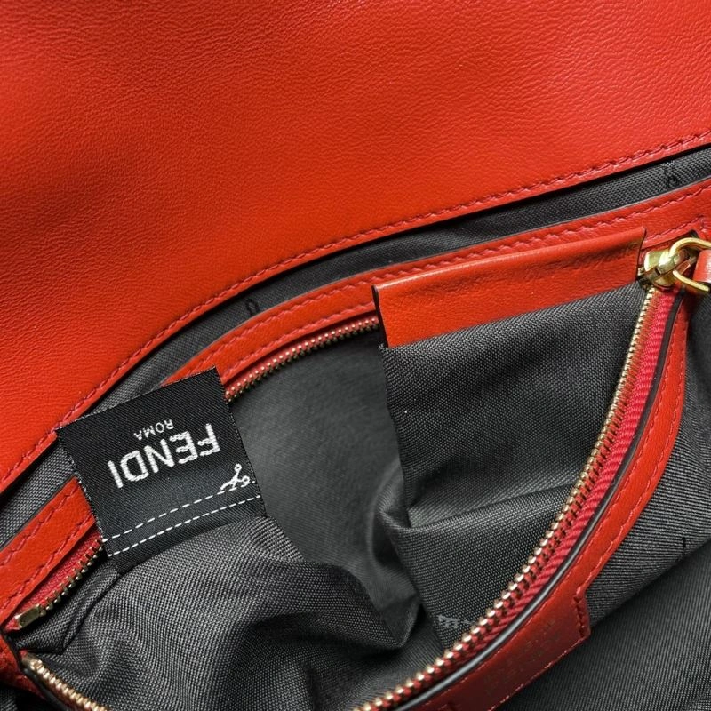 ModernLook Fendi Baguette Bags 58017