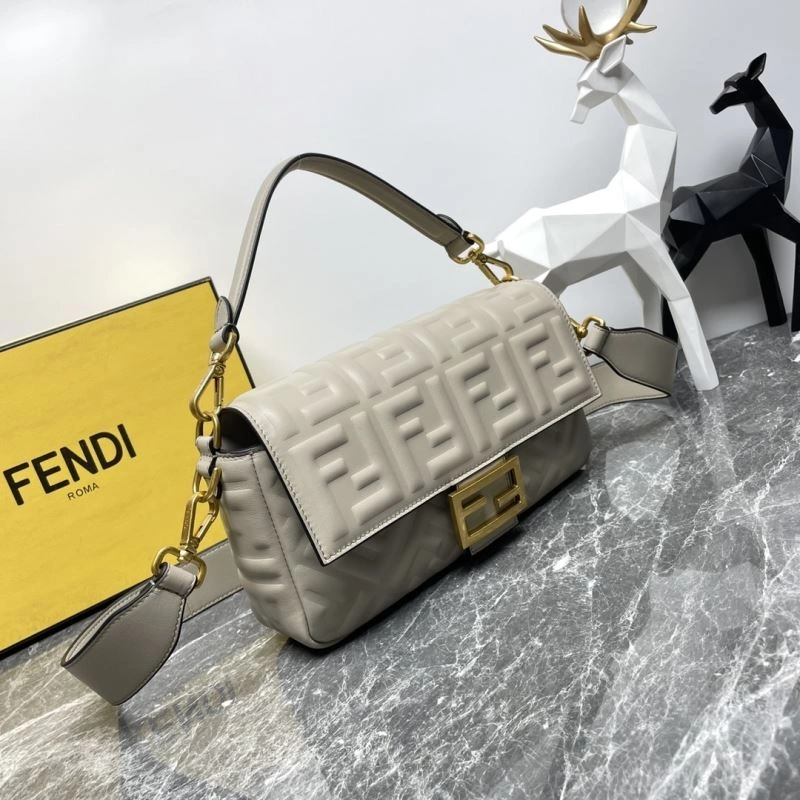 Fendi Baguette Bags UrbanStyle 58012