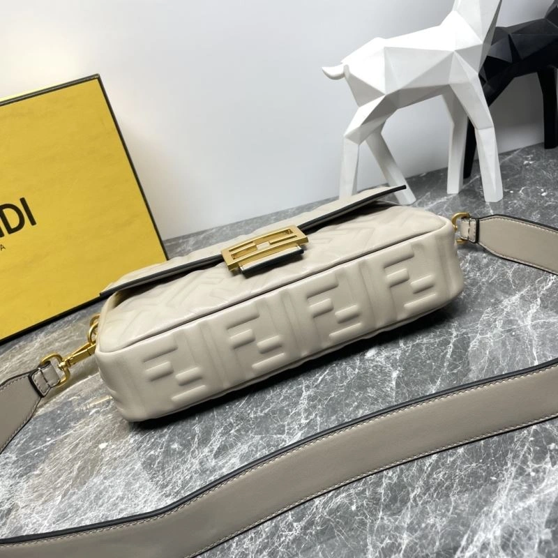Fendi Baguette Bags UrbanStyle 58012