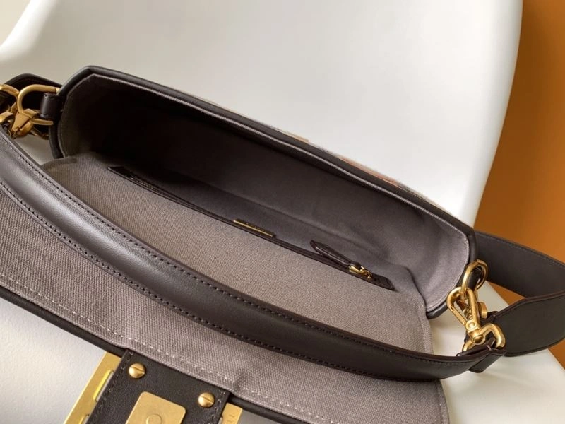 Stretchable Fendi Baguette Bags 58004