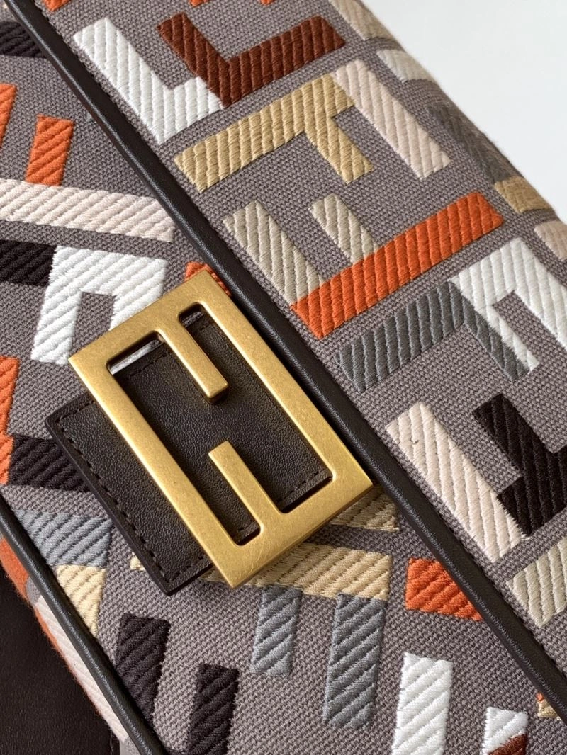 Stretchable Fendi Baguette Bags 58004