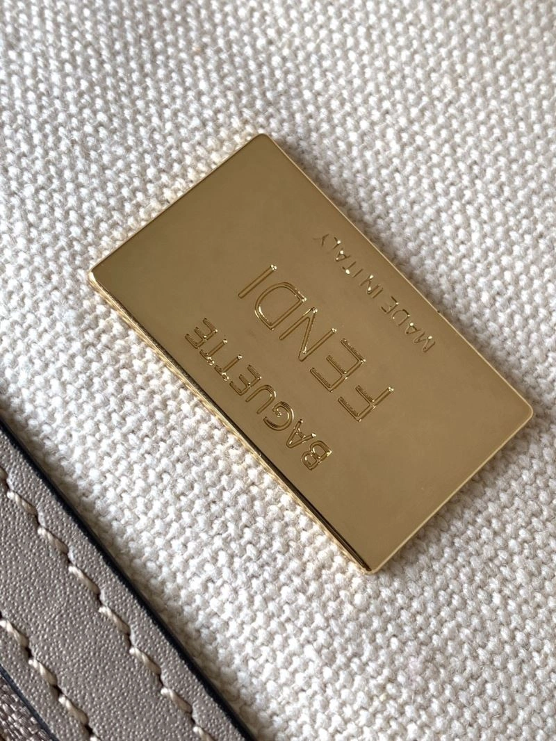Fendi Baguette Bags Breathable 58029