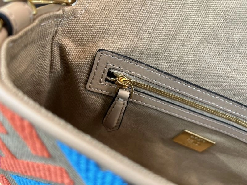 Compact Fendi Baguette Bags 58020