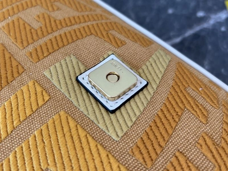 Fendi Baguette Bags Bold 58042