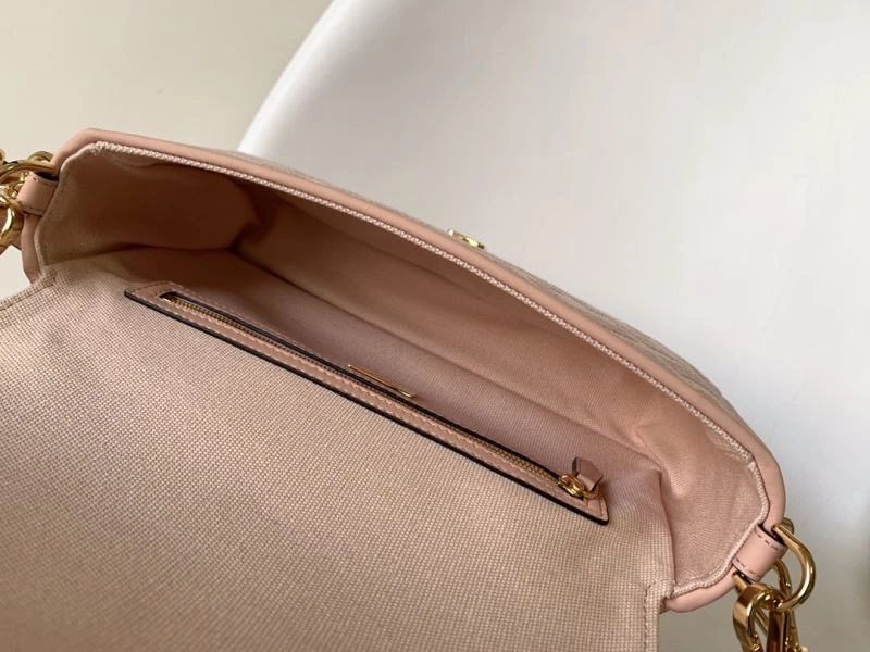 Fendi Baguette Bags Vibrant 58002