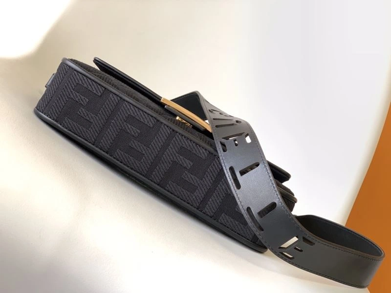 Affordable Fendi Baguette Bags 58001