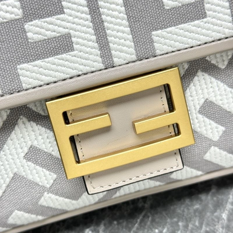 Fendi Baguette Bags Flexible 57994