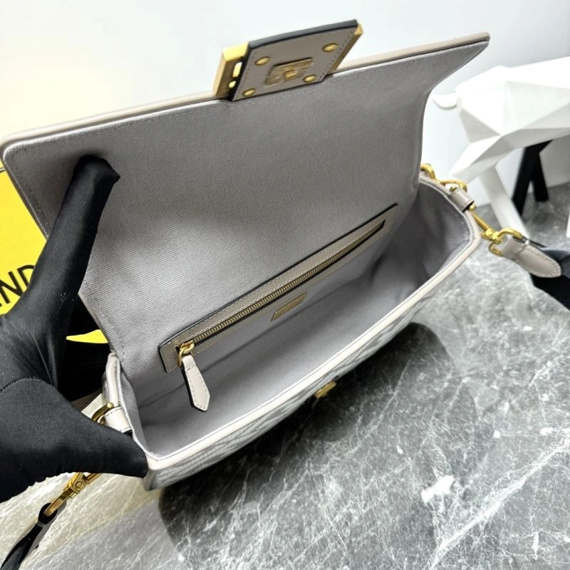 Fendi Baguette Bags Flexible 57994