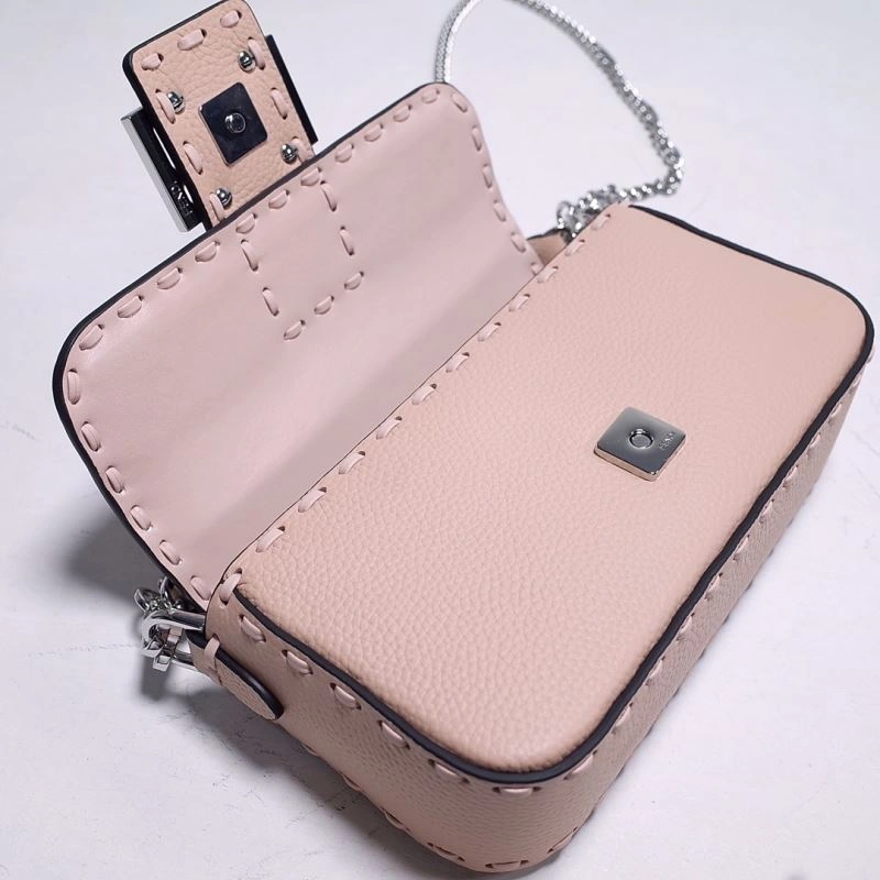 Youthful Fendi Baguette Bags 59434