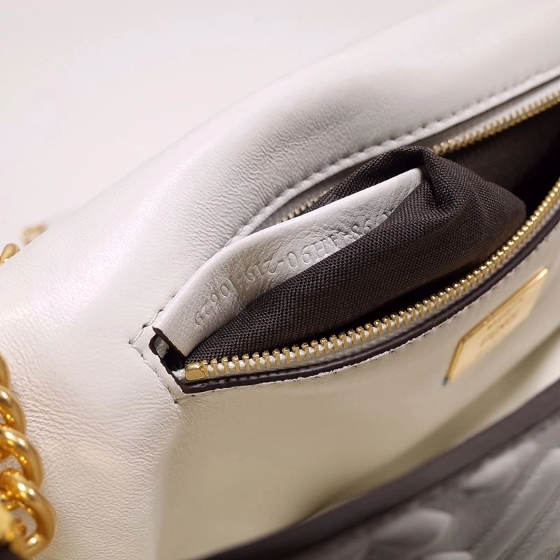 MoistureWicking Fendi Baguette Bags 59430