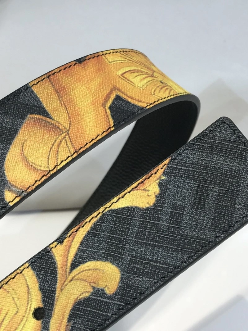 UrbanChic Fendi Belts 286258