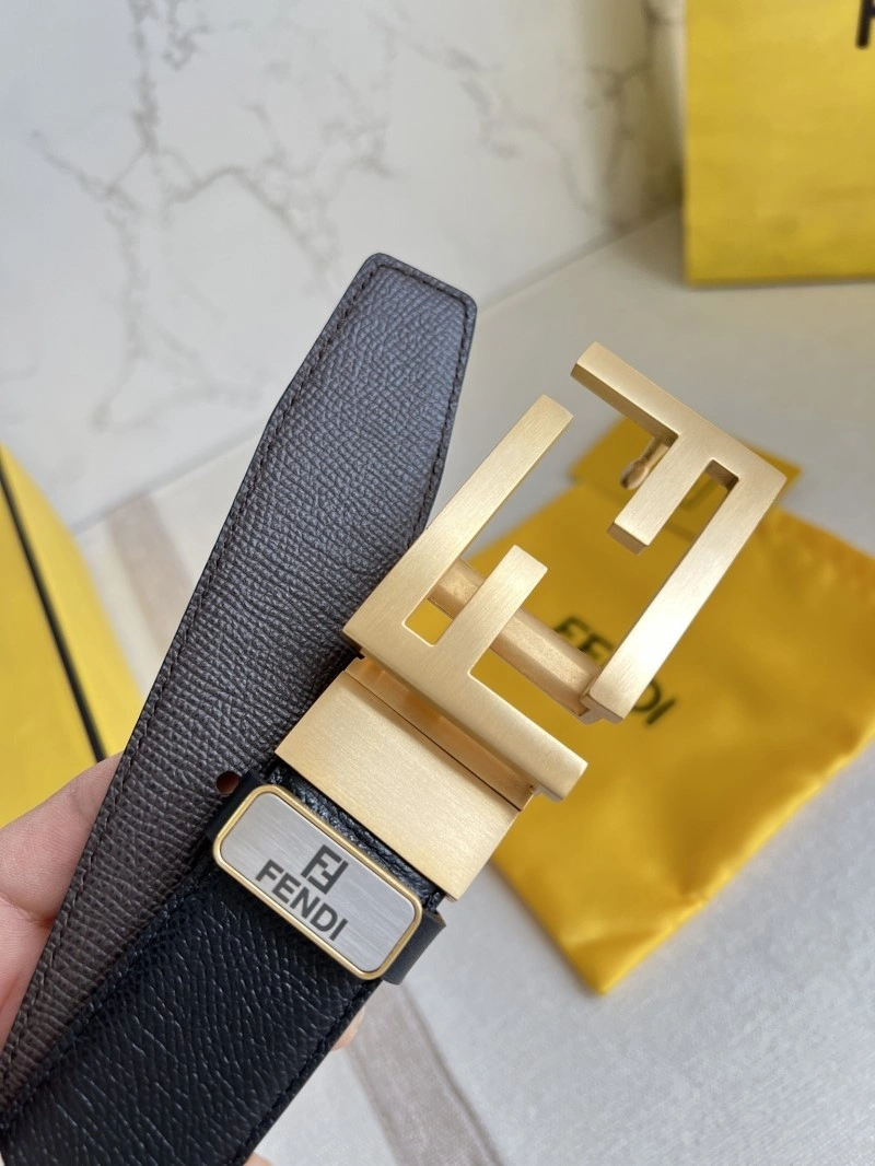 Fendi Belts Compact 286117