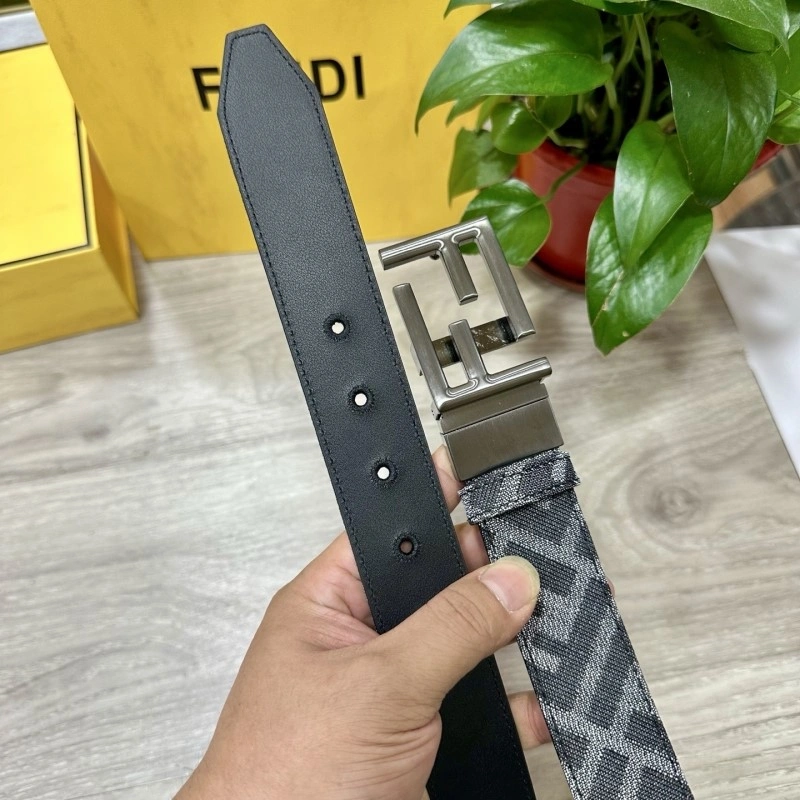 WrinkleFree Fendi Belts 286139